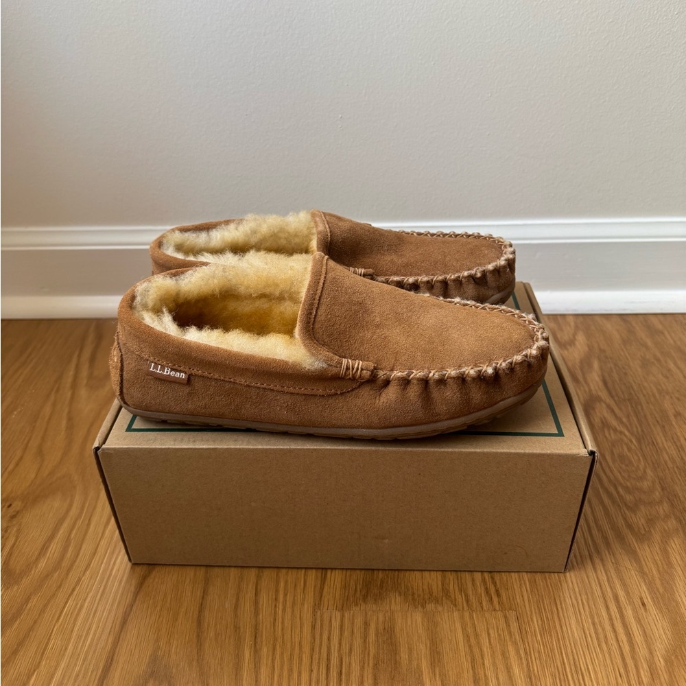 New in Box L.L. Bean Women's Wicked Good Slippers, Venetian, Brown, Size 8 - Picture 9 of 14